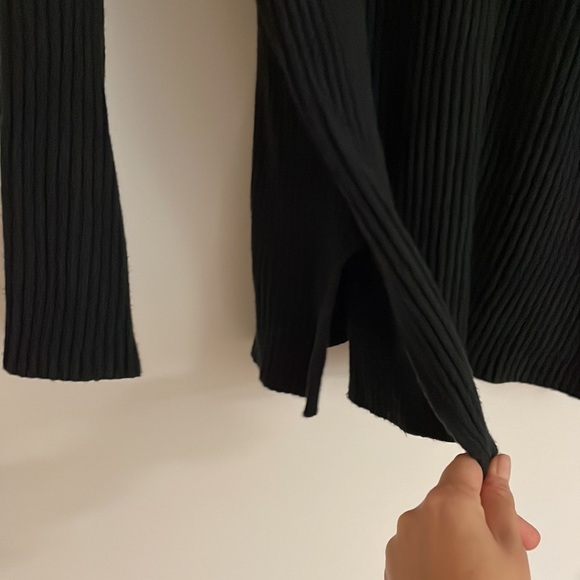 Abercrombie & Fitch Tunic Sweater - Picture 2 of 3